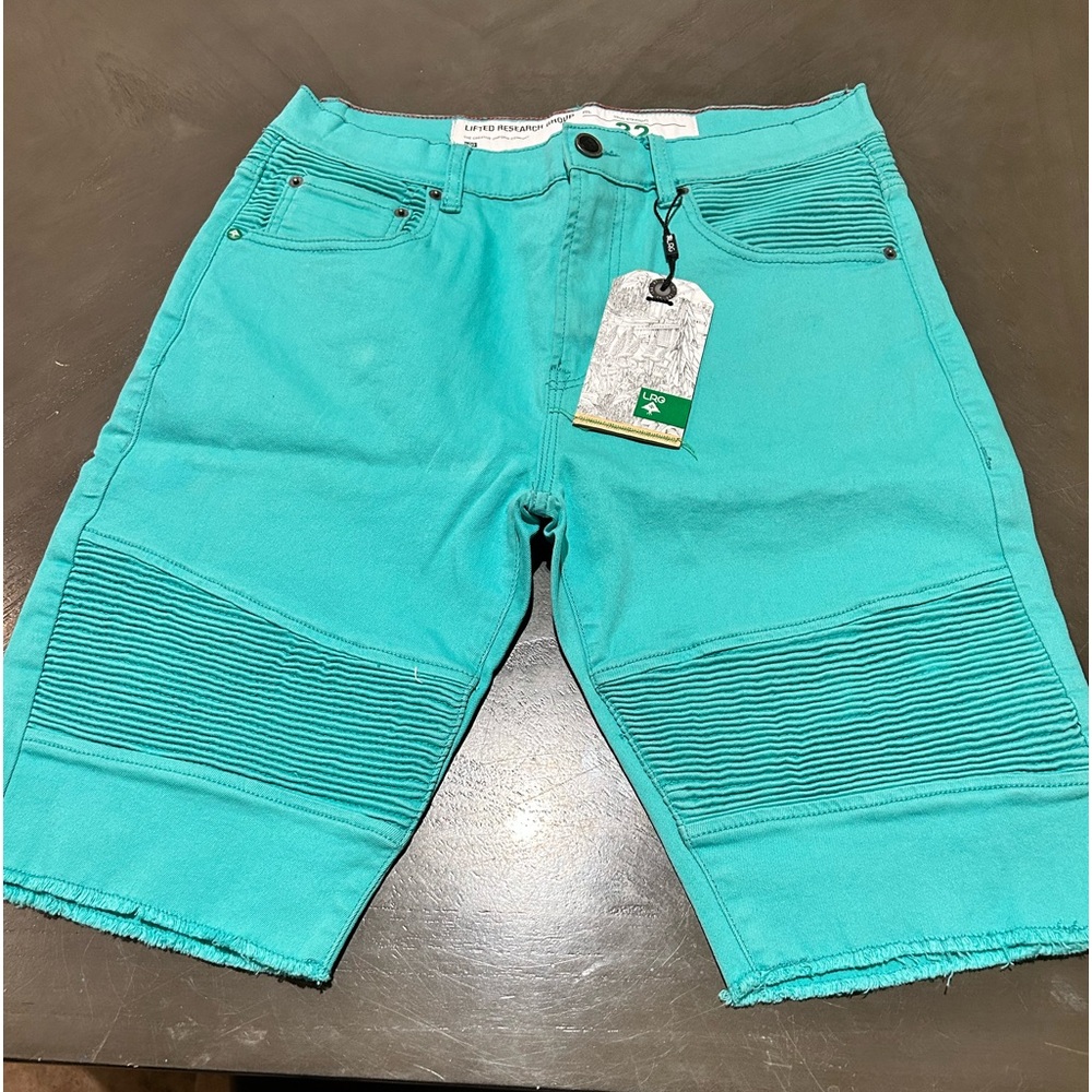 NWT Lifted Research Group Shorts